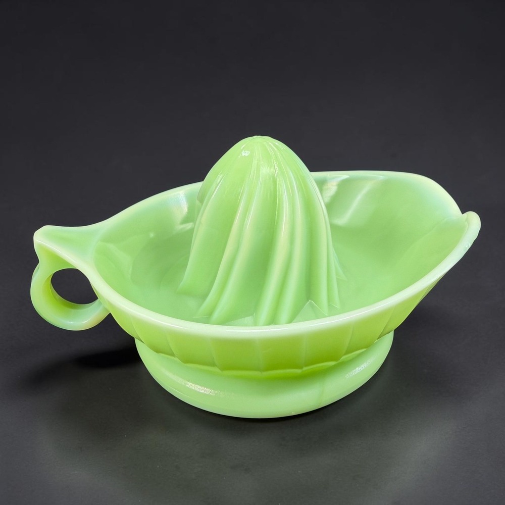 Vintage Jadeite Glass Citrus Juicer Reamer Green Milk Glass Ribbed 8 Inch